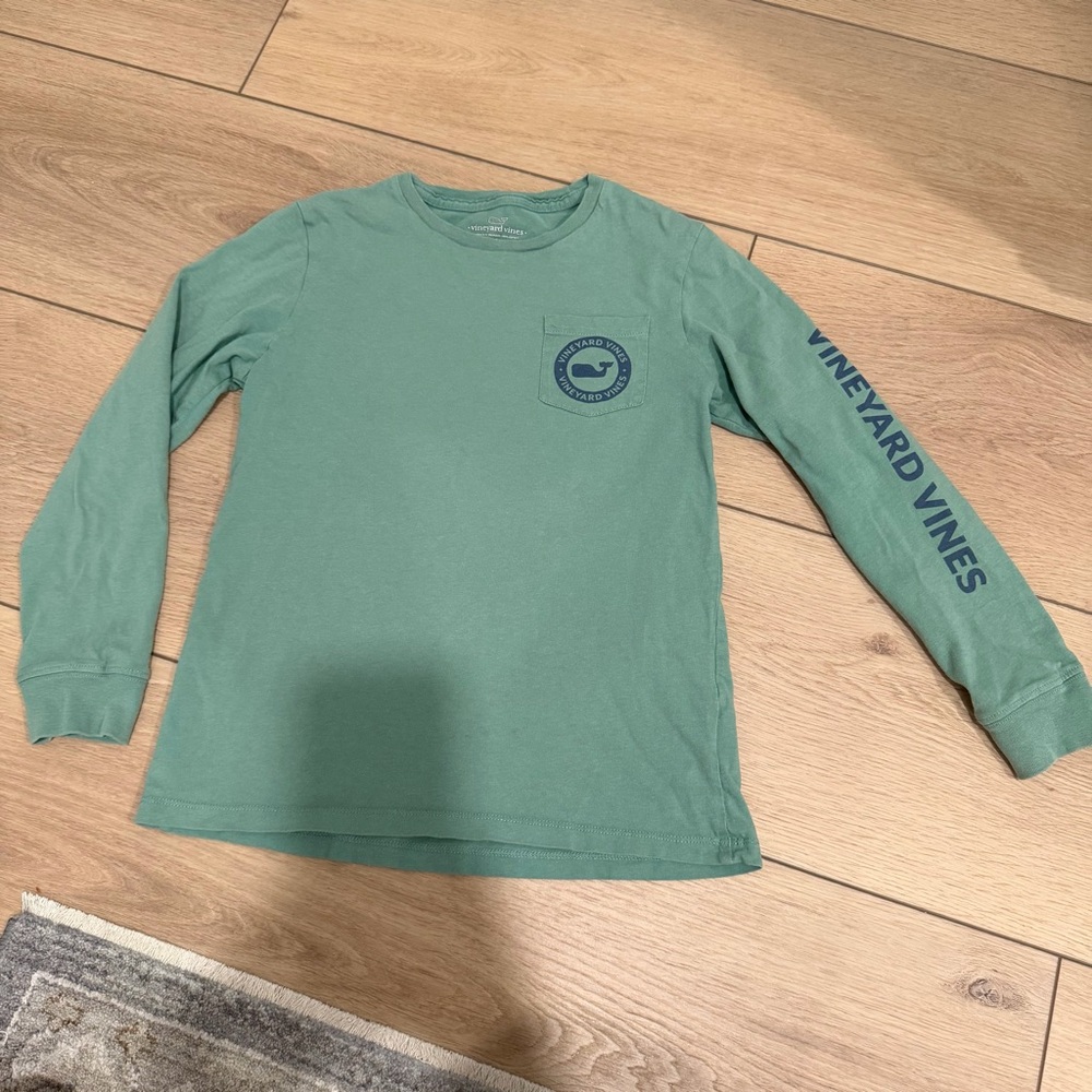 Vineyard Vines boys green long sleeve shirt S 8-10 youth kids pocket tee